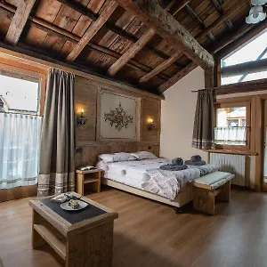 La Grolla & Aparthotel